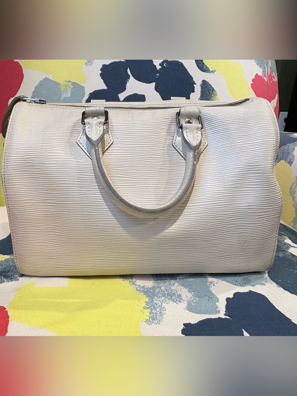 Authentic Louis Vuitton Epi Cream Structured Women’s Handbag - Designer Style